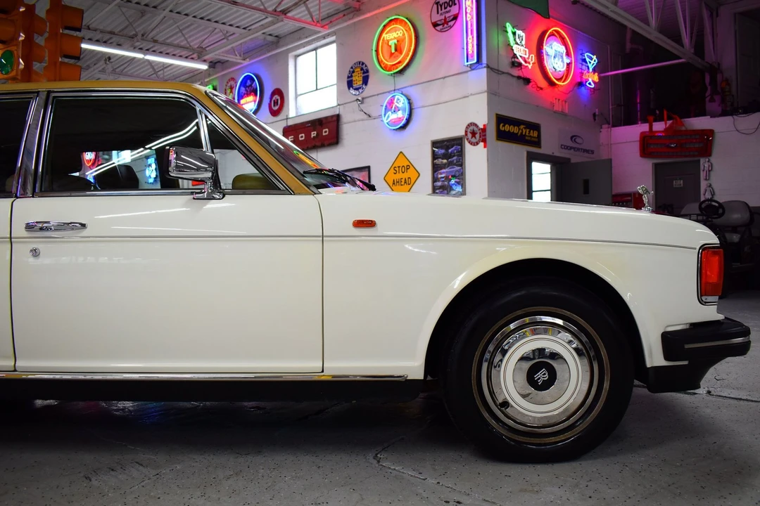 1987 Rolls-Royce Silver Spur & Spirit I - Image 8 of 20