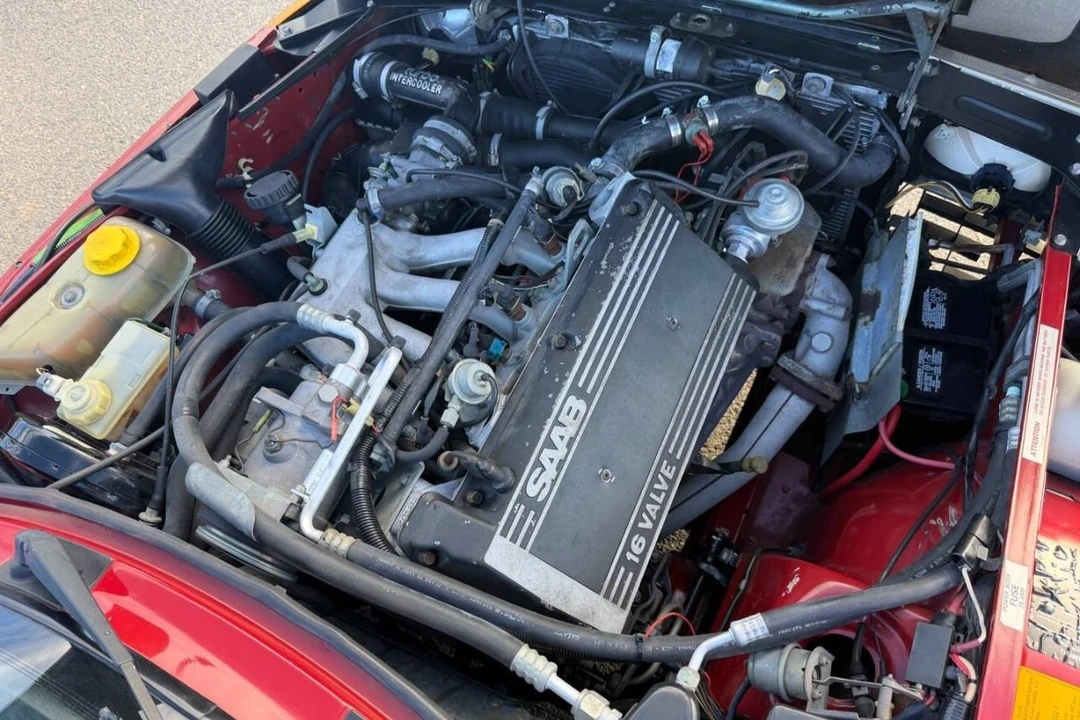 1987 Saab 900 Turbo 1st Gen - Image 6 of 7