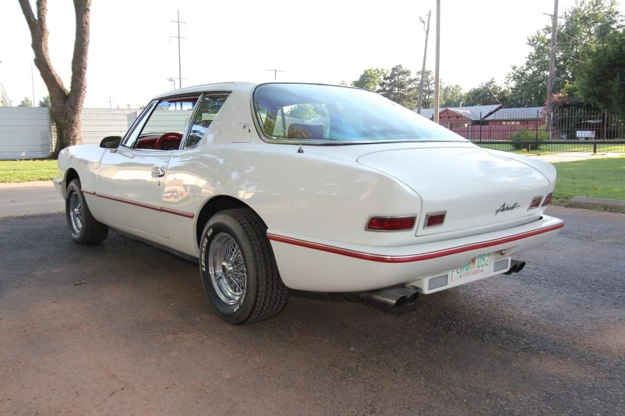 1987 Studebaker Avanti - Image 2 of 7