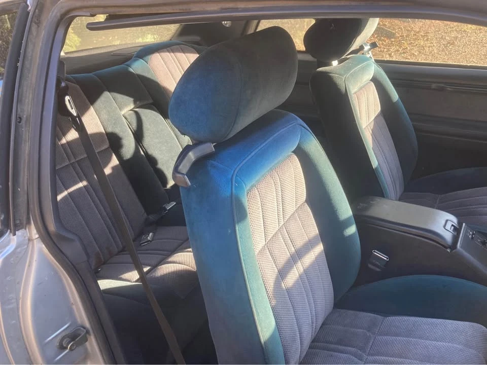 1987 Ford Thunderbird 9th Gen - Image 5 of 7