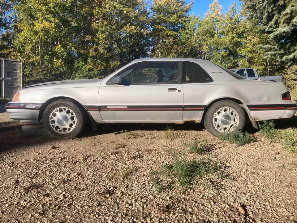 1987 Ford Thunderbird 9th Gen - Image 2 of 7