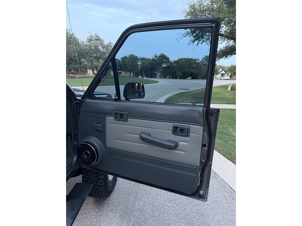 1987 Toyota 4Runner 1st Gen - Image 13 of 28