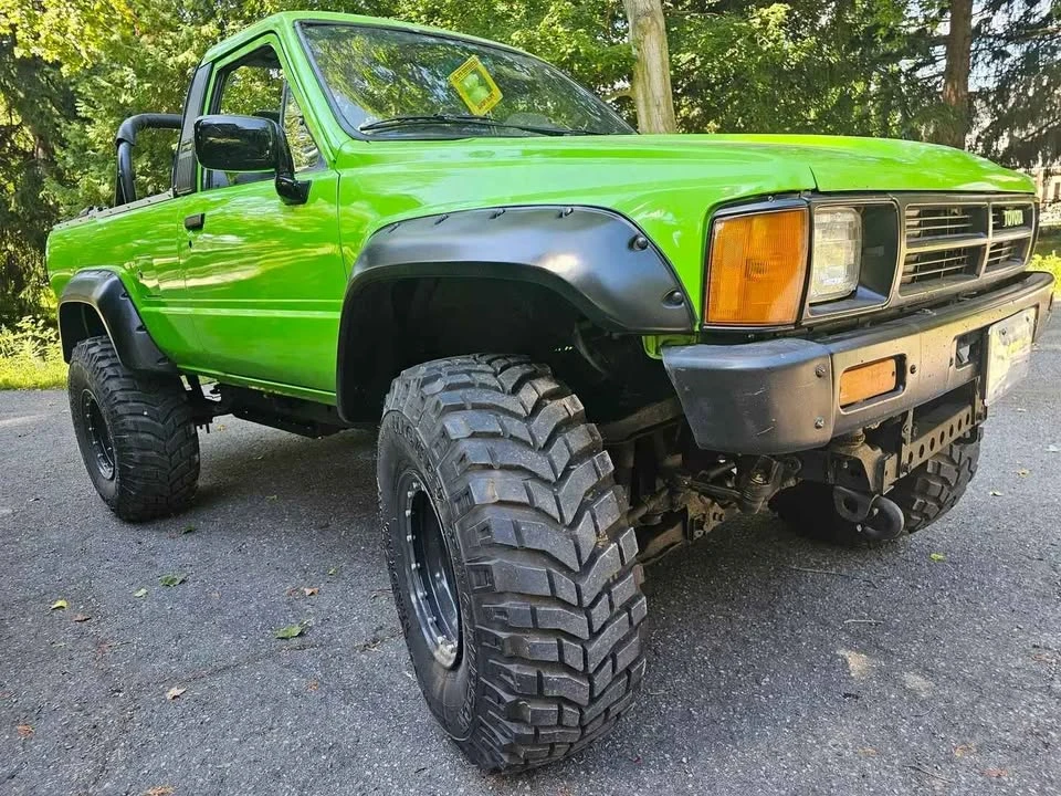1987 Toyota 4Runner 1st Gen - Image 6 of 9