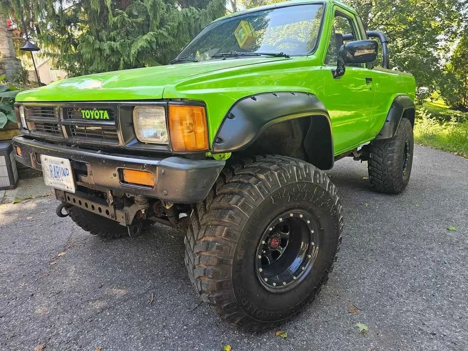 1987 Toyota 4Runner 1st Gen - Image 5 of 9