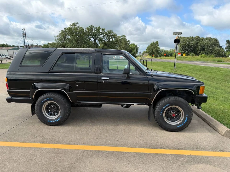1987 Toyota 4Runner - Image 2 of 18