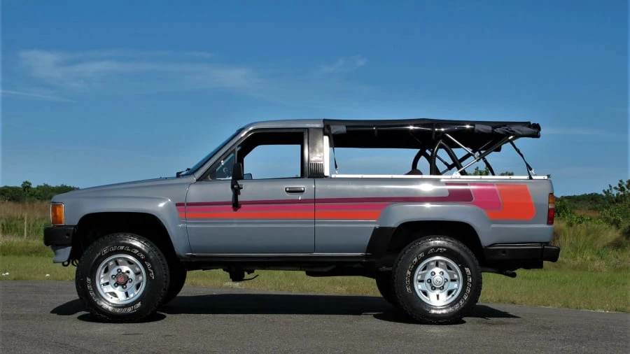 1987 Toyota 4Runner 1st Gen - Image 2 of 13