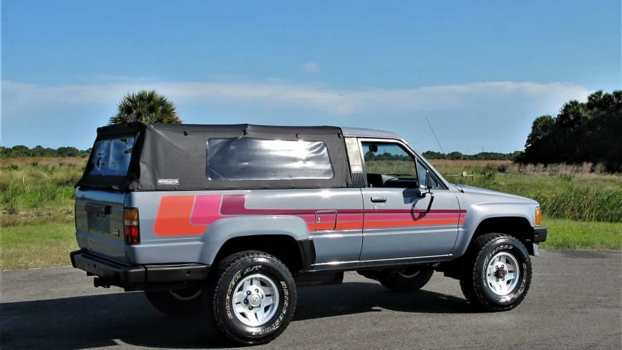 1987 Toyota 4Runner 1st Gen - Image 11 of 13