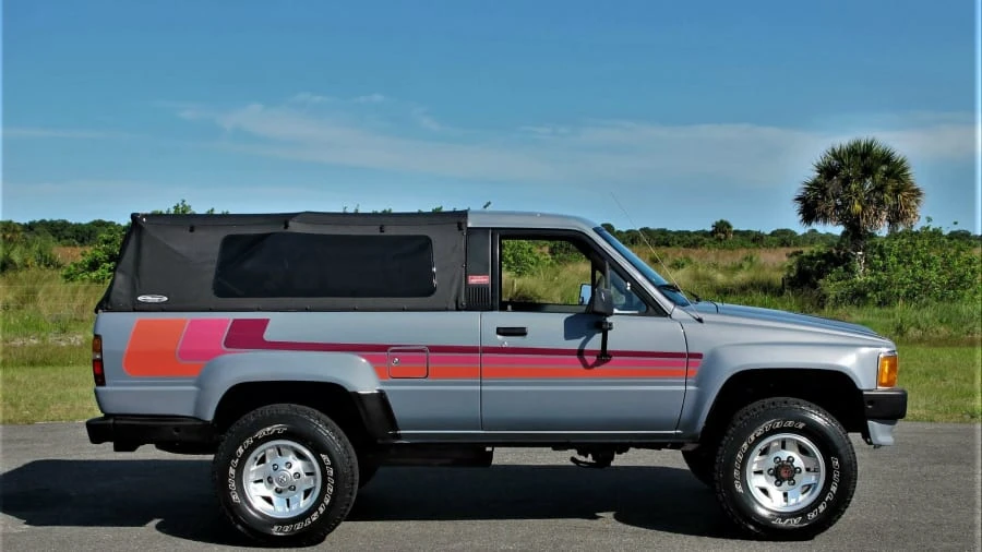 1987 Toyota 4Runner 1st Gen - Image 12 of 13