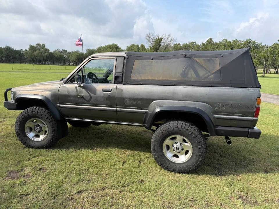 1987 Toyota 4Runner 1st Gen - Image 2 of 21