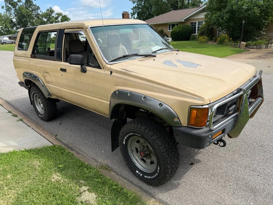 1987 Toyota 4Runner - Image 5 of 13
