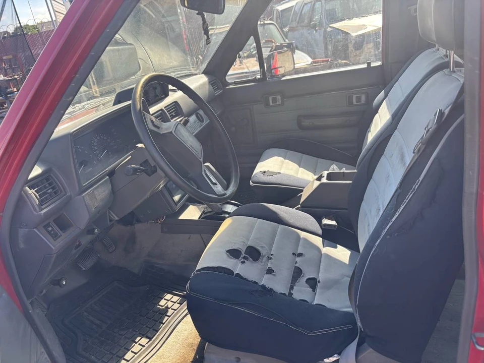 1987 Toyota 4Runner 1st Gen - Image 5 of 12
