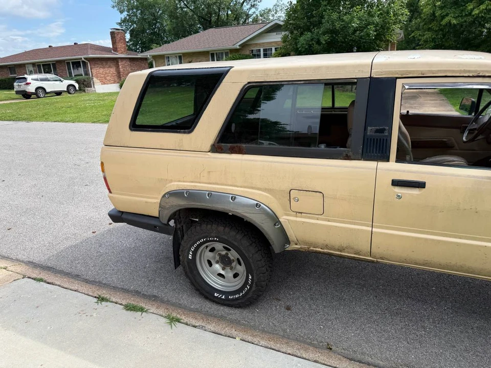 1987 Toyota 4Runner - Image 3 of 13
