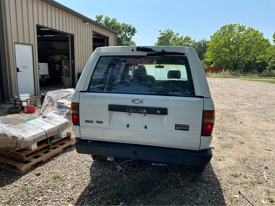 1987 Toyota 4Runner 1st Gen - Image 5 of 5