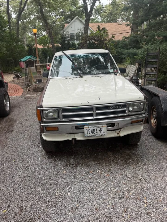 1987 Toyota 4Runner 1st Gen - Image 4 of 5