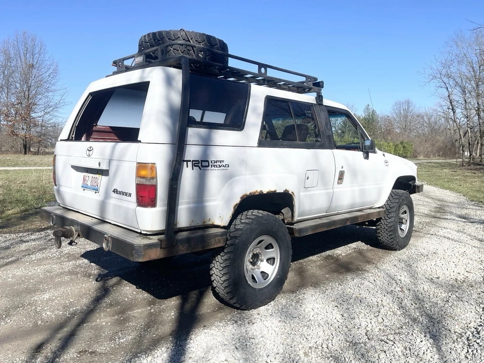 1987 Toyota 4Runner 1st Gen - Image 3 of 10