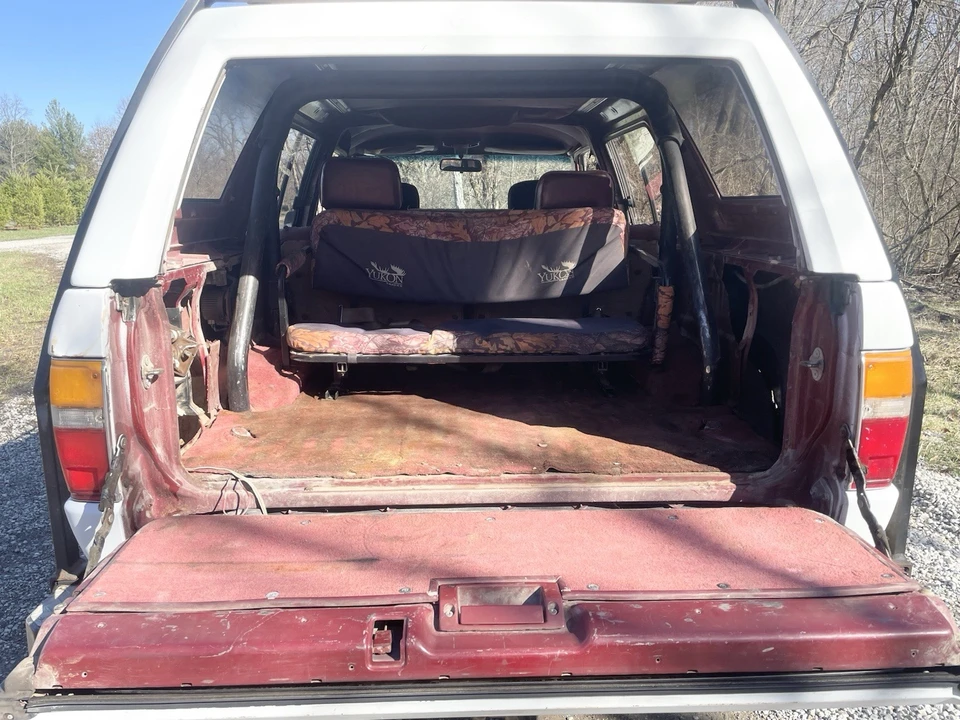 1987 Toyota 4Runner 1st Gen - Image 5 of 10