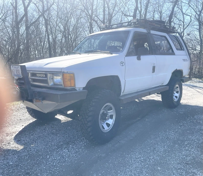 1987 Toyota 4Runner 1st Gen - Image 4 of 10