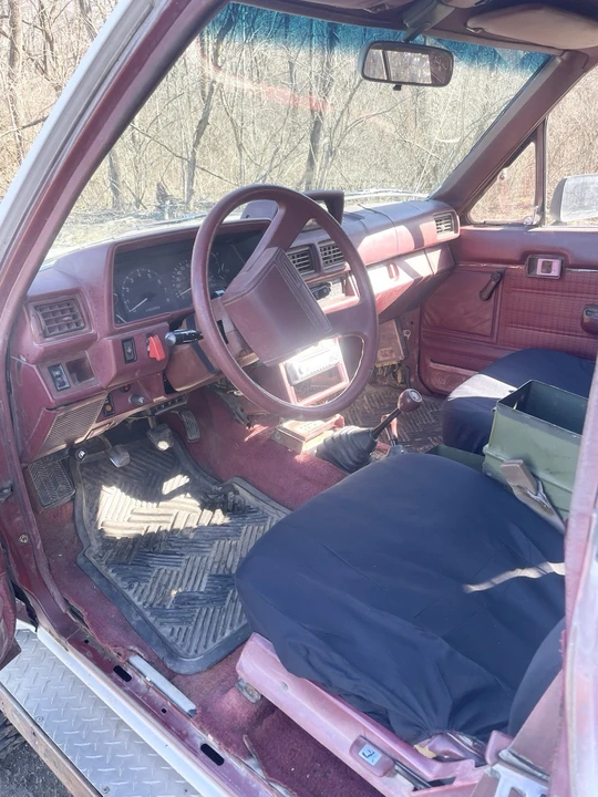 1987 Toyota 4Runner 1st Gen - Image 6 of 10