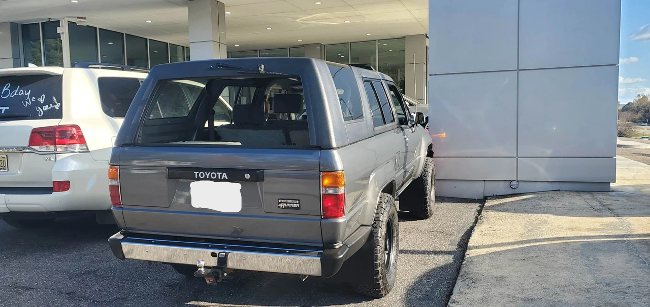 1987 Toyota 4Runner 1st Gen - Image 11 of 31