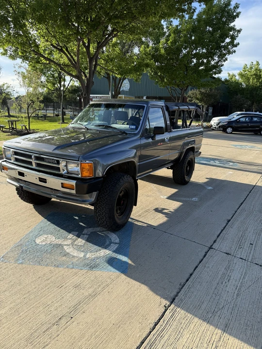 1987 Toyota 4Runner 1st Gen - Image 2 of 31