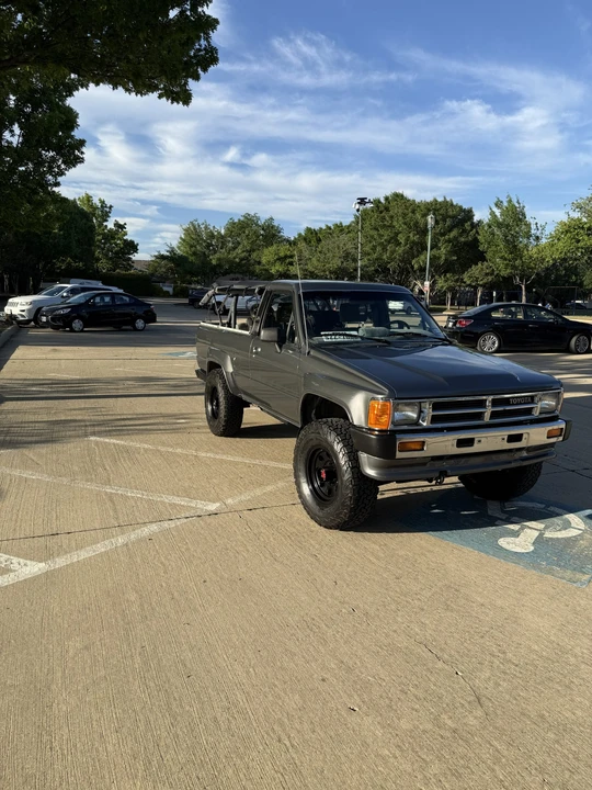 1987 Toyota 4Runner 1st Gen - Image 9 of 31