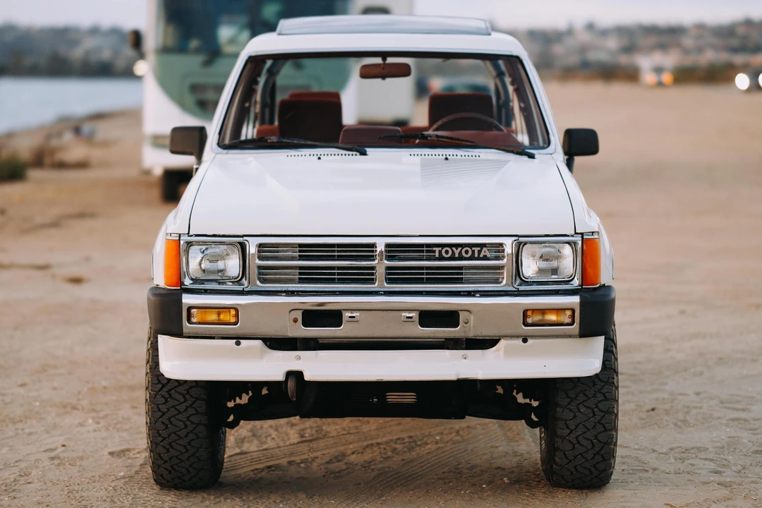 1987 Toyota 4Runner 1st Gen - Image 2 of 31