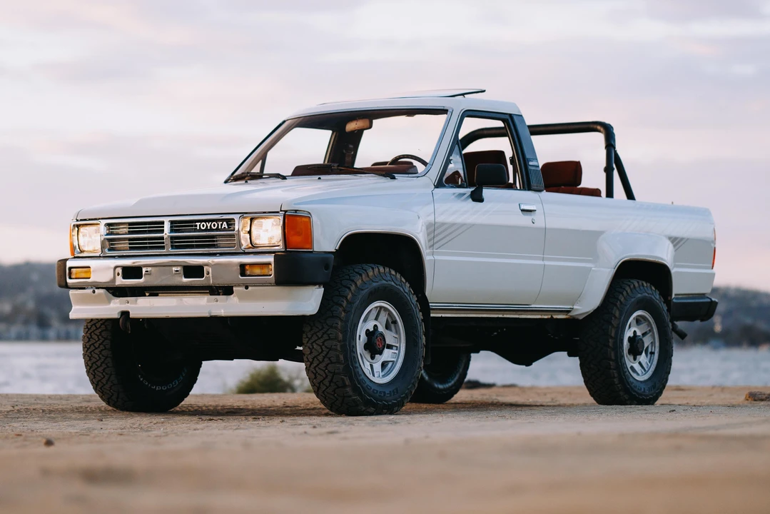 1987 Toyota 4Runner 1st Gen - Image 9 of 31