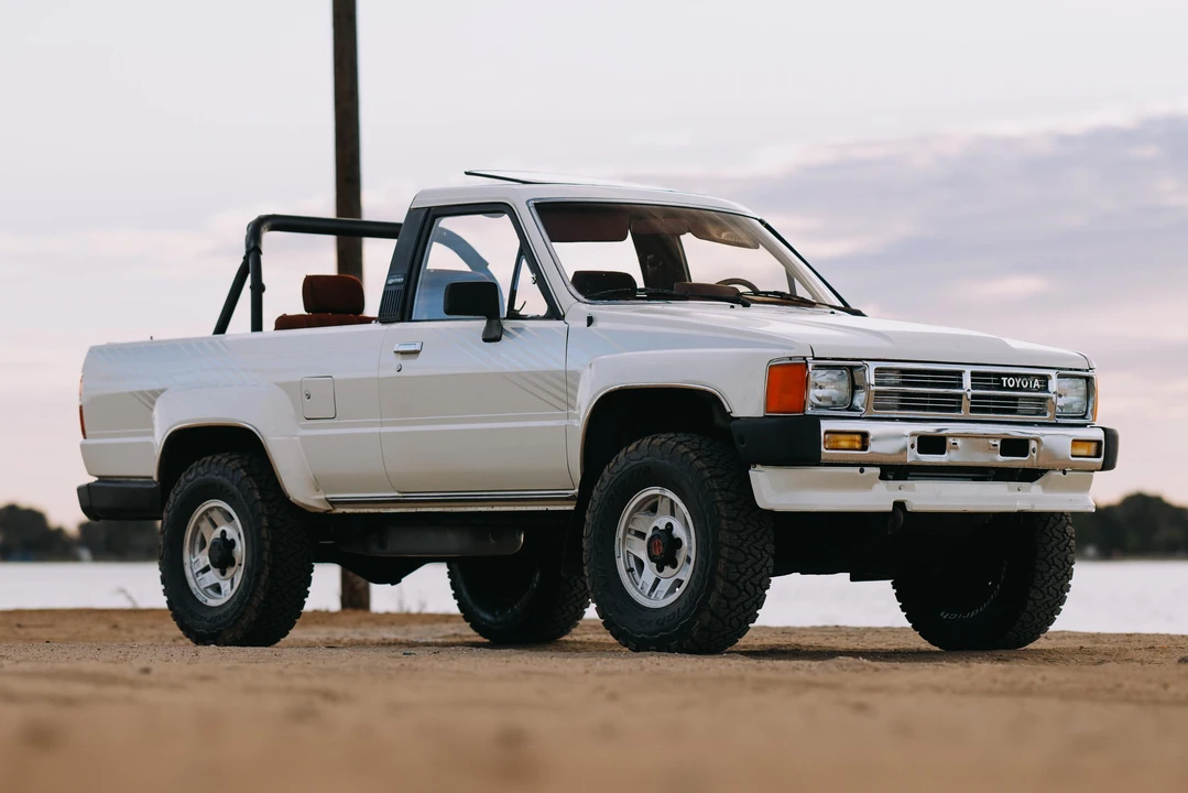 1987 Toyota 4Runner 1st Gen - Image 15 of 31