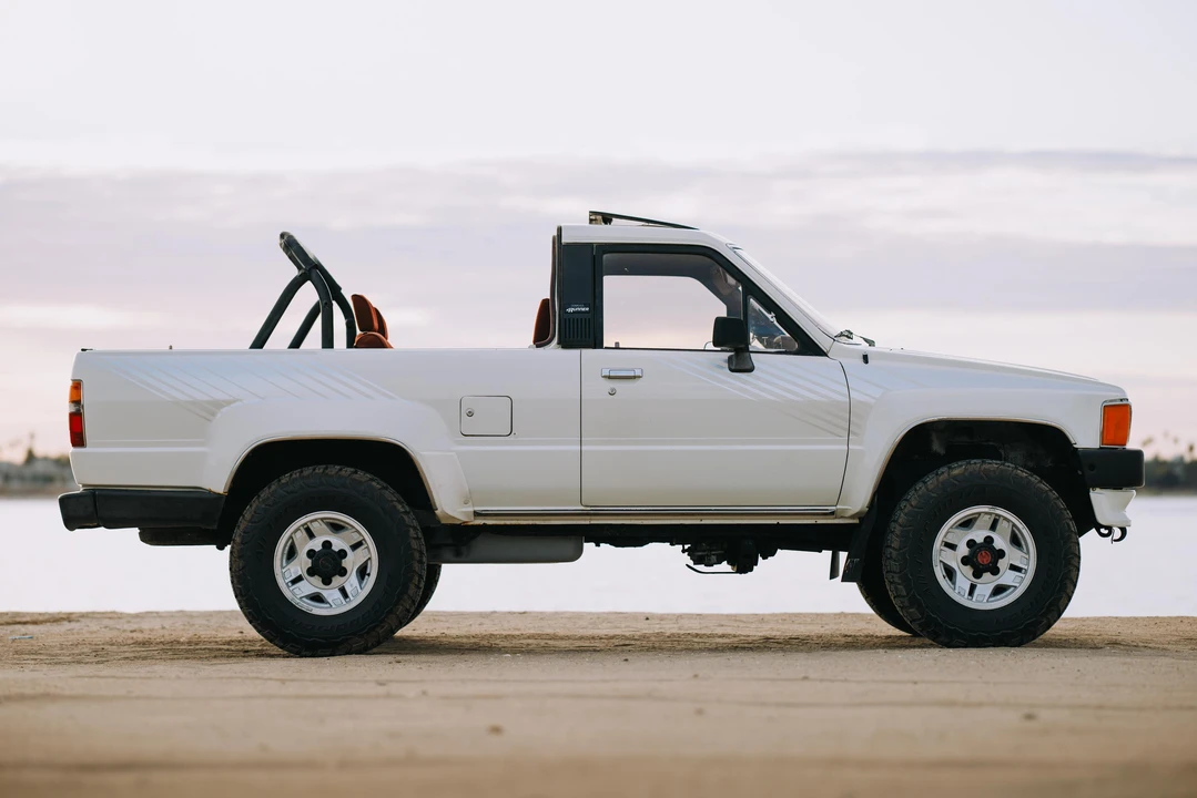 1987 Toyota 4Runner 1st Gen - Image 13 of 31