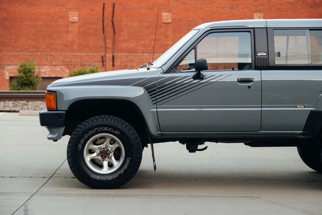 1987 Toyota 4Runner 1st Gen - Image 13 of 31