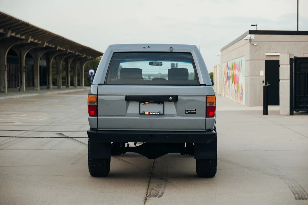1987 Toyota 4Runner 1st Gen - Image 16 of 31