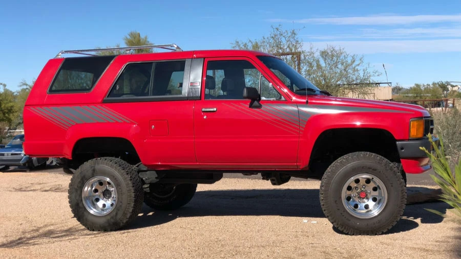 1987 Toyota 4Runner 1st Gen - Image 2 of 10