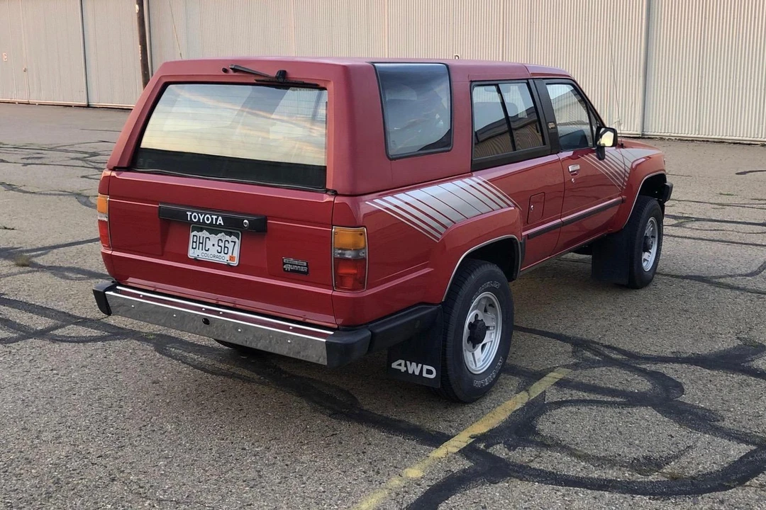 1987 Toyota 4Runner 1st Gen - Image 11 of 13
