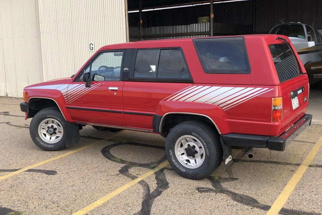 1987 Toyota 4Runner 1st Gen - Image 8 of 13