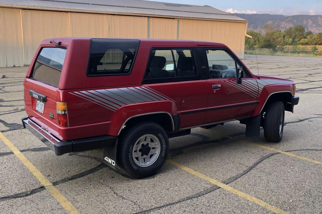 1987 Toyota 4Runner 1st Gen - Image 12 of 13