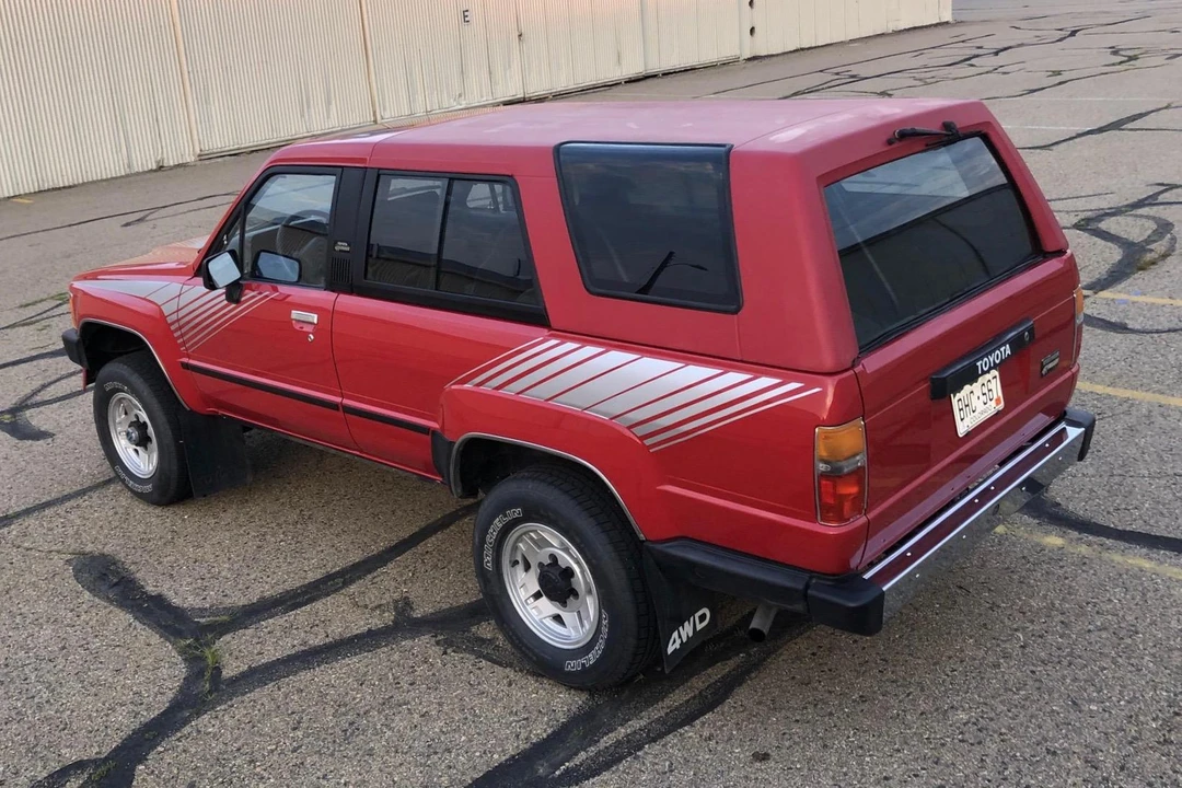 1987 Toyota 4Runner 1st Gen - Image 9 of 13