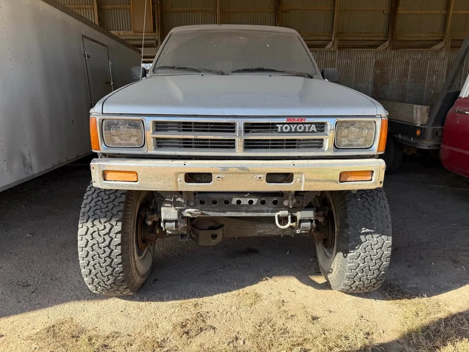 1987 Toyota 4Runner 1st Gen - Image 10 of 11