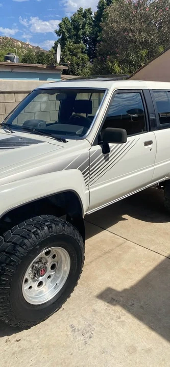 1987 Toyota 4Runner 1st Gen - Image 3 of 8