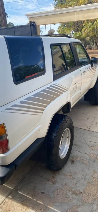 1987 Toyota 4Runner 1st Gen - Image 6 of 8
