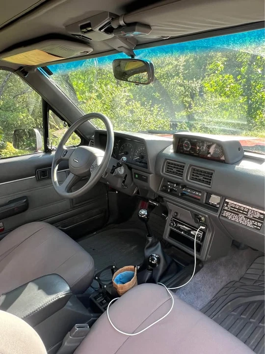 1987 Toyota 4Runner 1st Gen - Image 6 of 14