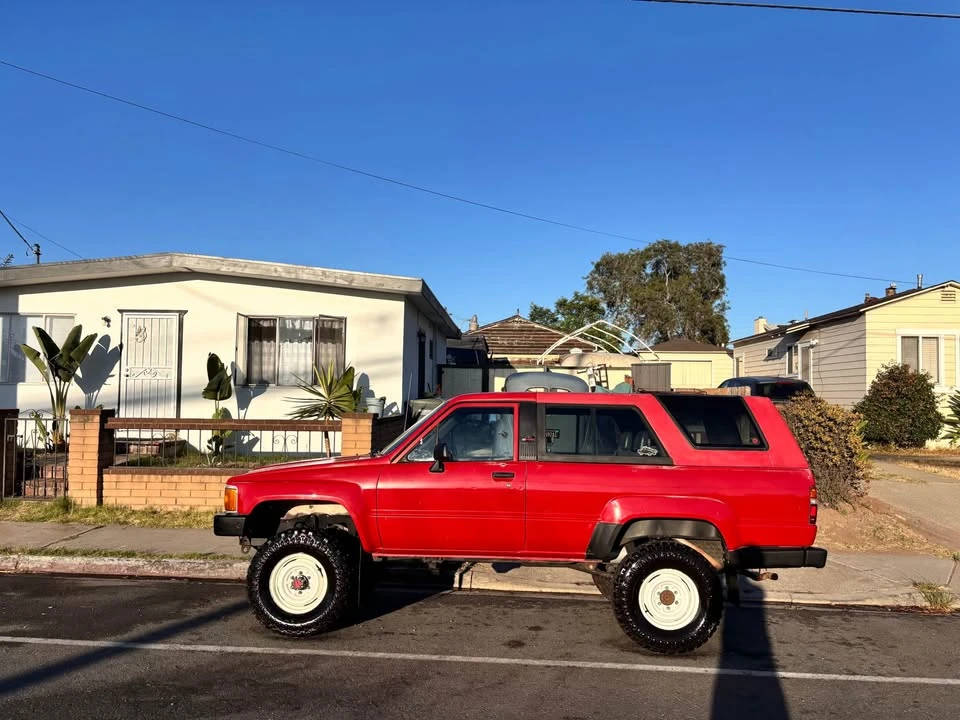 1987 Toyota 4Runner 1st Gen - Image 2 of 12