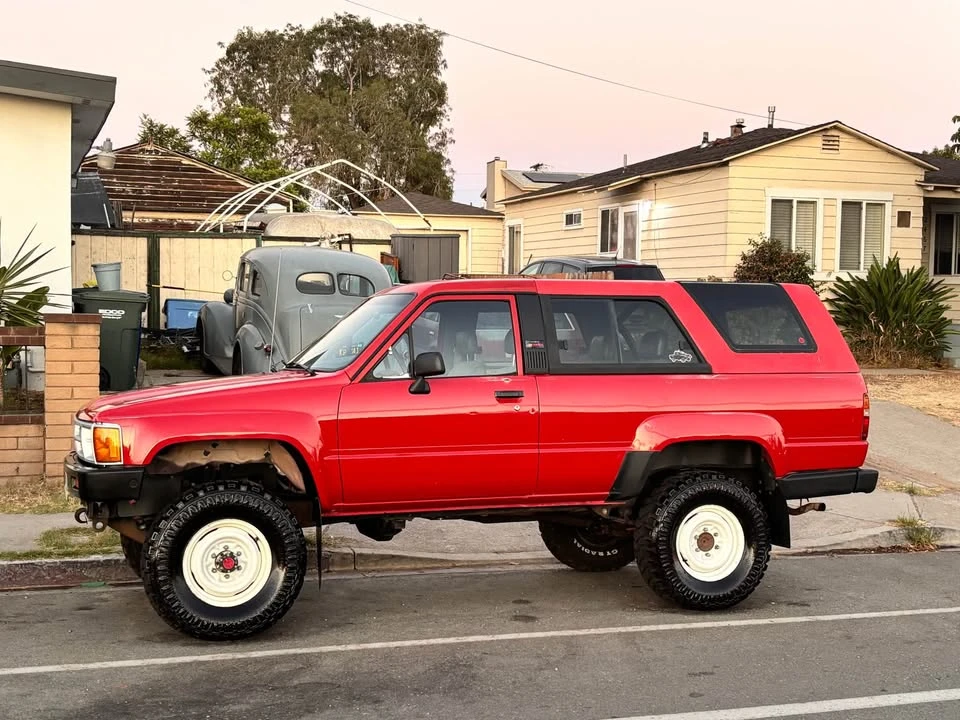 1987 Toyota 4Runner 1st Gen - Image 4 of 12