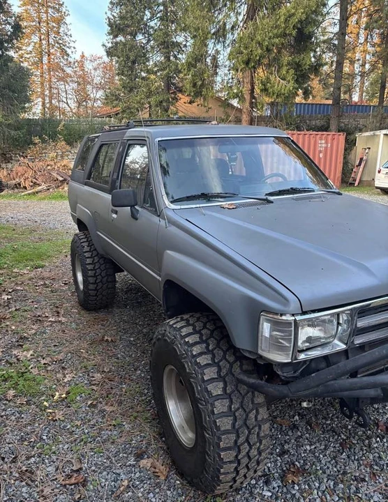 1987 Toyota 4Runner 1st Gen - Image 5 of 10