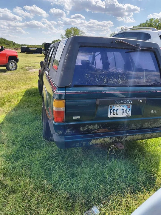 1987 Toyota 4Runner 1st Gen - Image 5 of 8