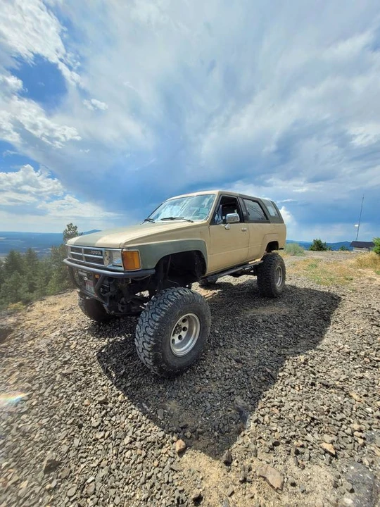 1987 Toyota 4Runner 1st Gen - Image 2 of 8