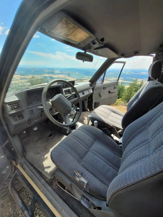 1987 Toyota 4Runner 1st Gen - Image 6 of 8