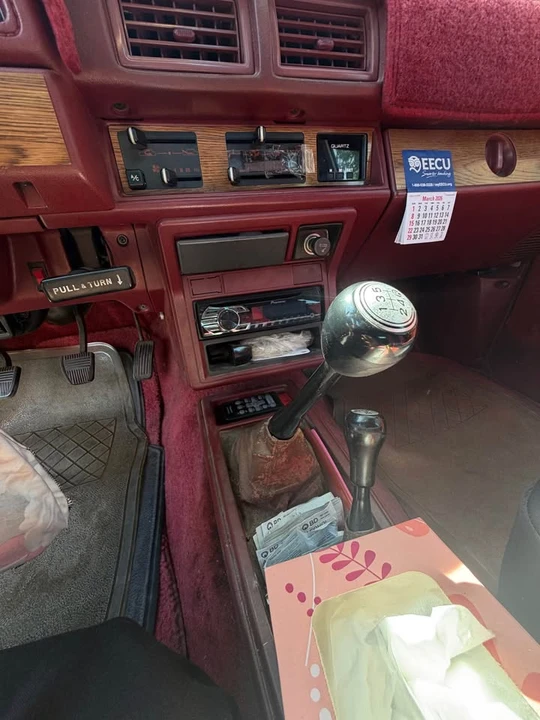 1987 Toyota 4Runner 1st Gen - Image 6 of 11