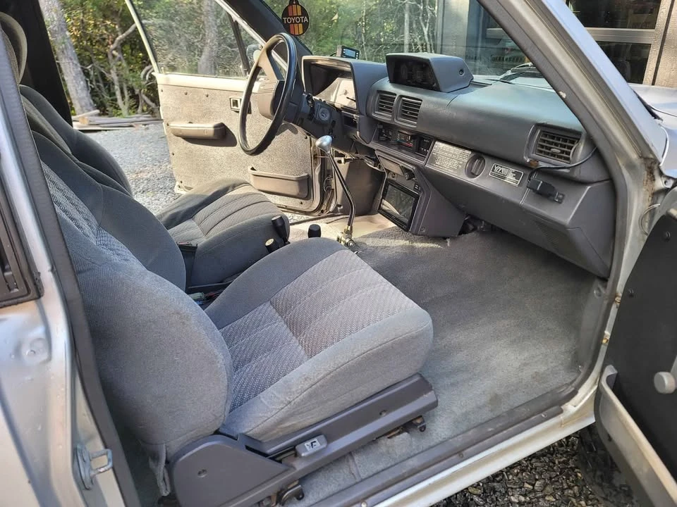 1987 Toyota 4Runner 1st Gen - Image 9 of 11