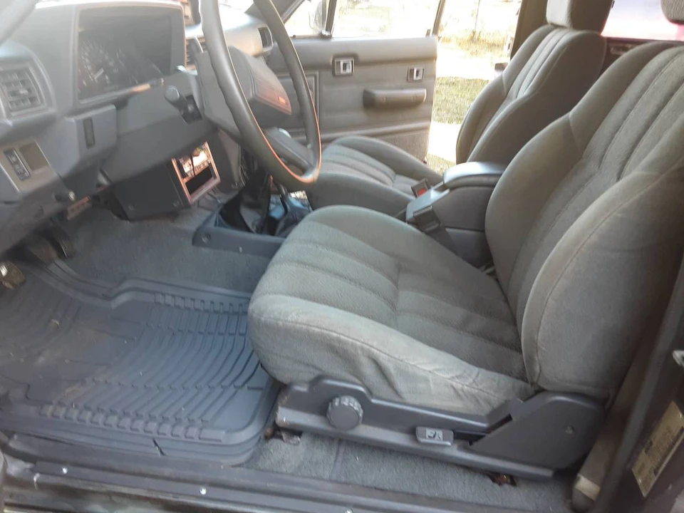 1987 Toyota 4Runner 1st Gen - Image 11 of 17