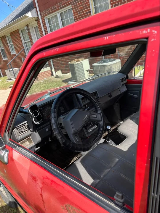 1987 Toyota 86 - Image 3 of 8